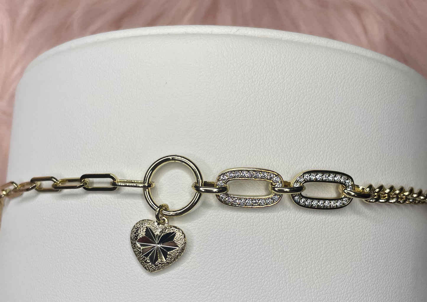 Paper clip bracelet with heart