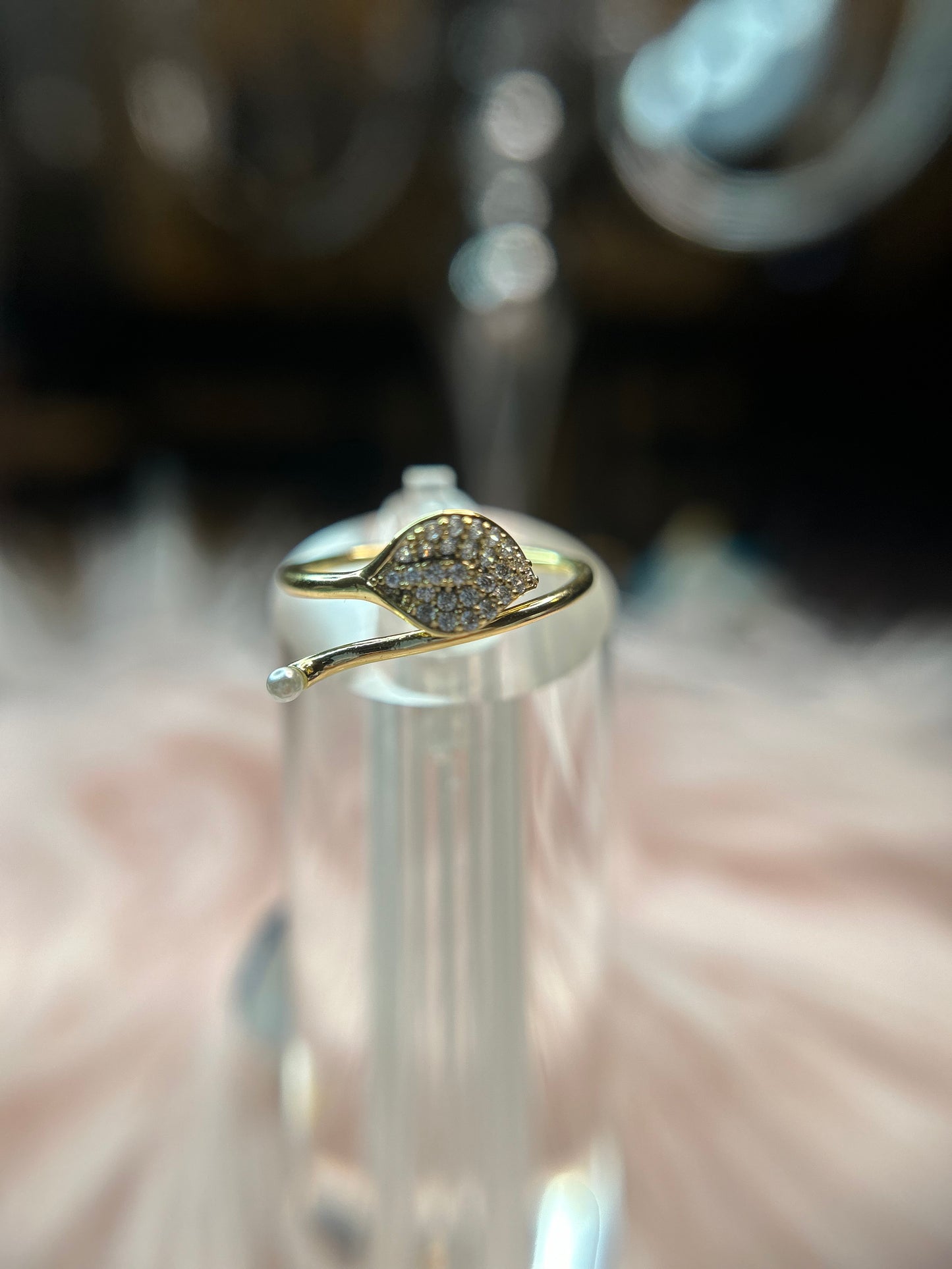 Leaf ring adjustable