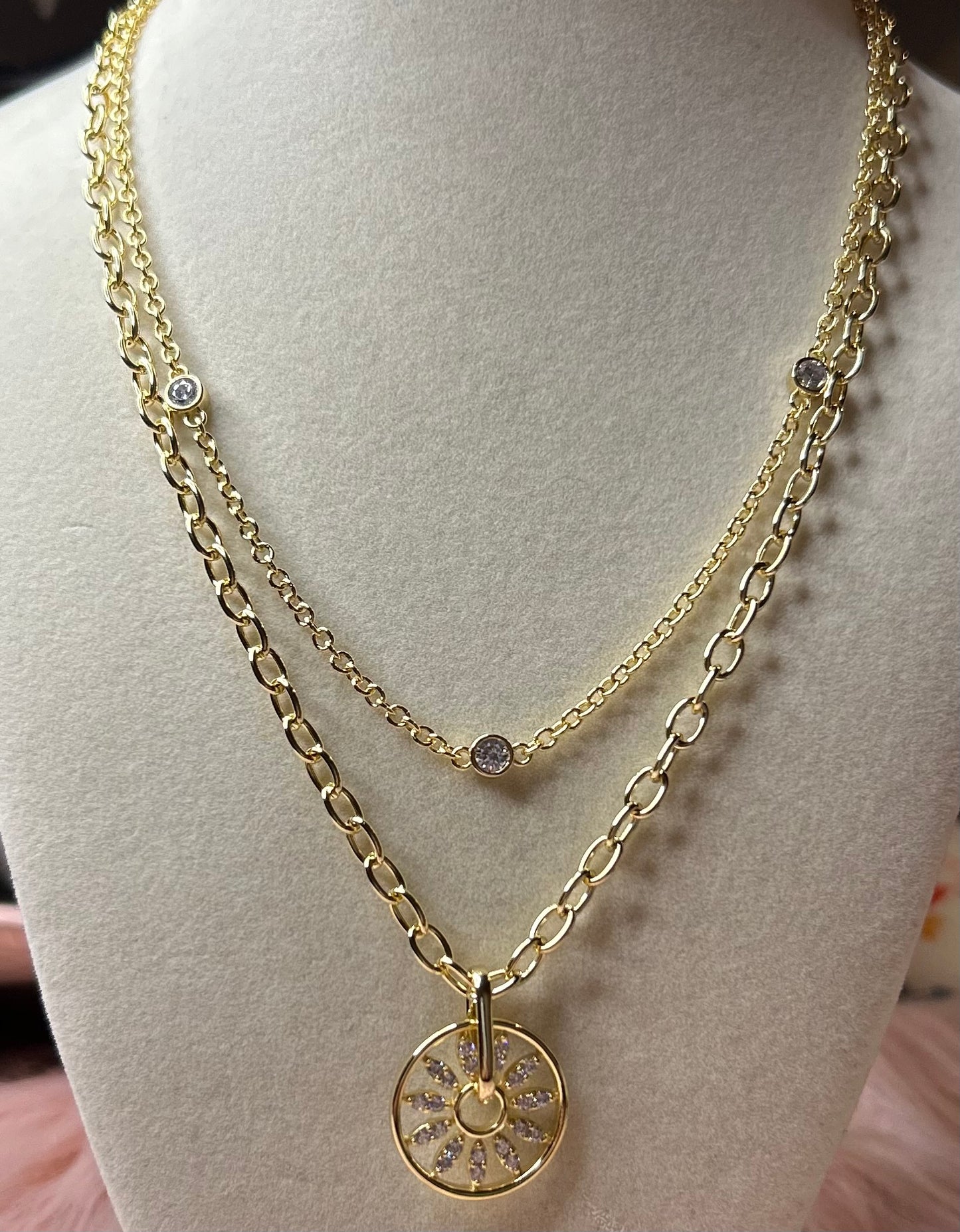 Double necklace