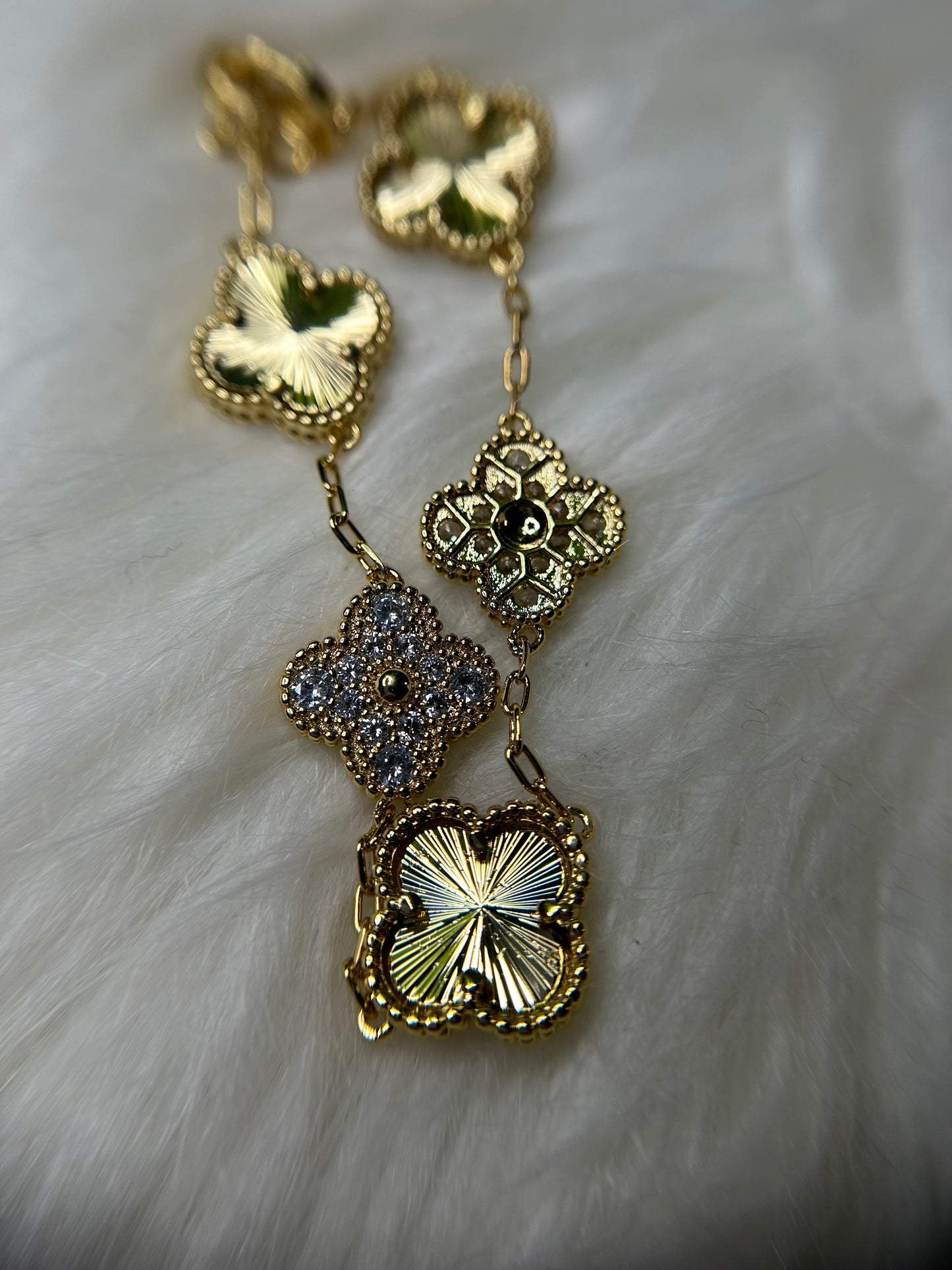 Clover bracelet