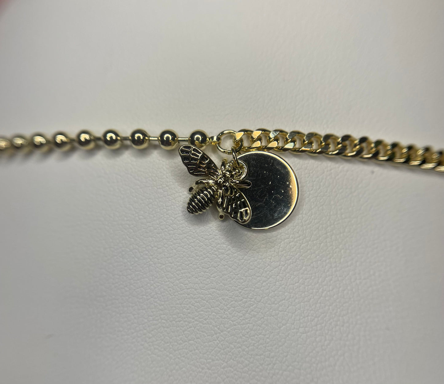 Bee bracelet