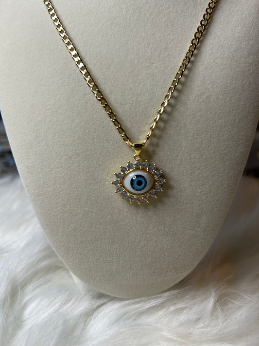 Blue eye necklace