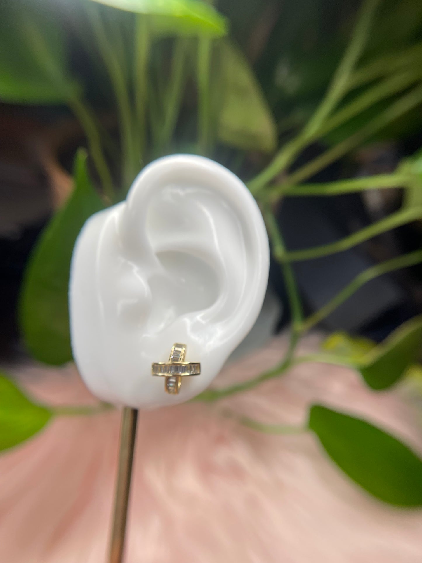 Small stud earrings