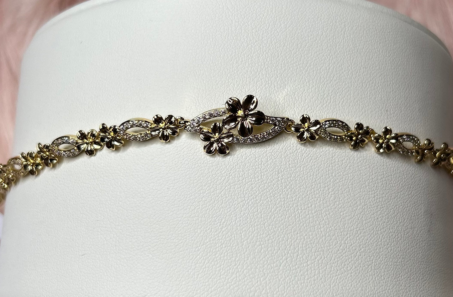 Flower bracelet