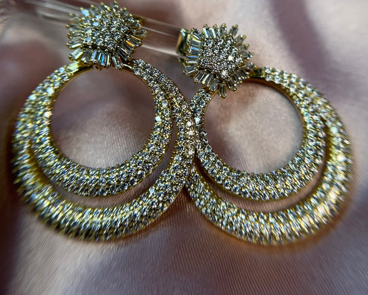Sparkling earrings