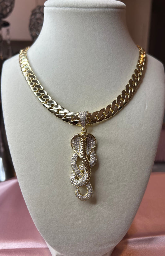 Thick necklace with Cobra pendant for men and women