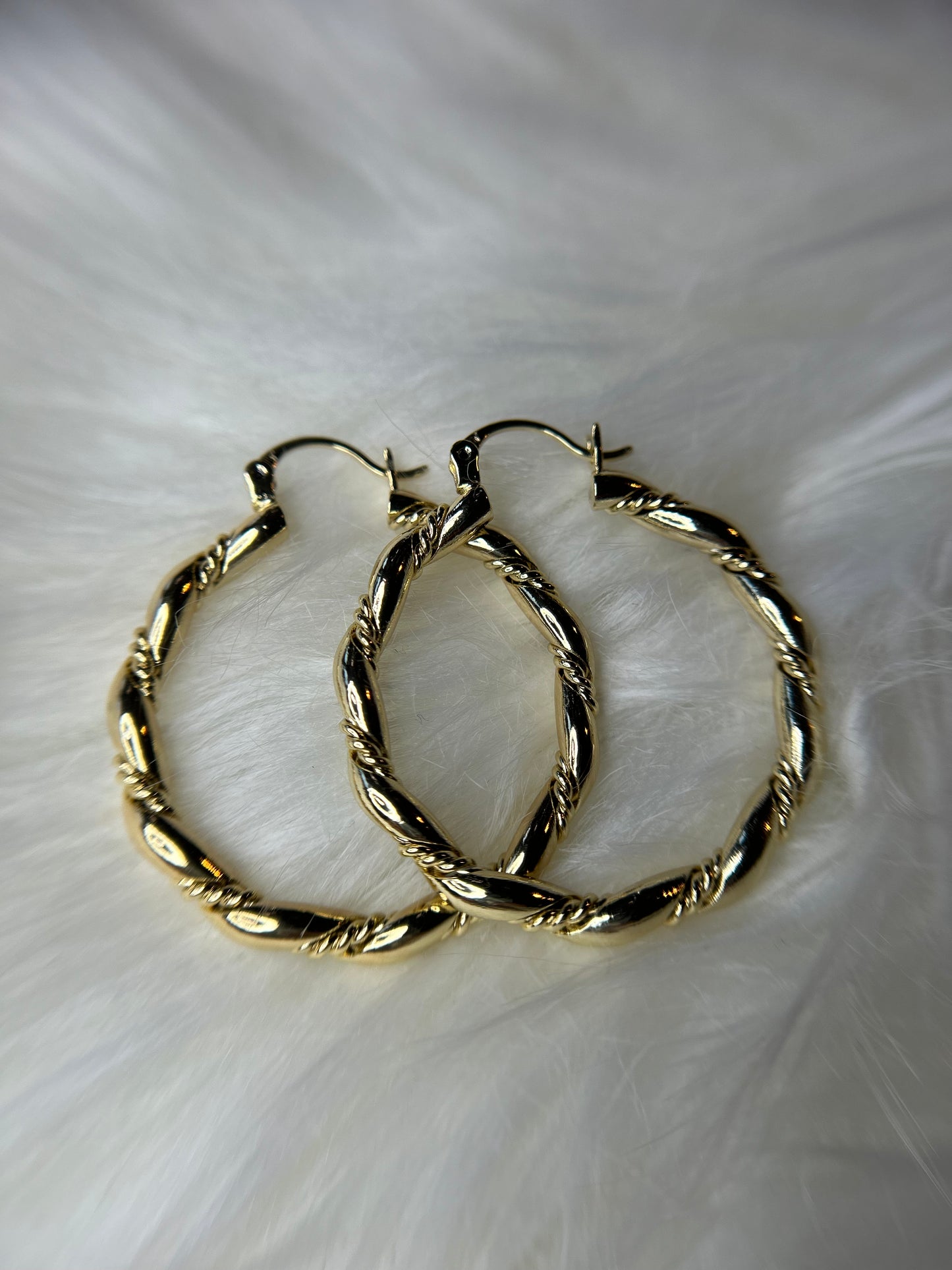 Hoops (medium size)