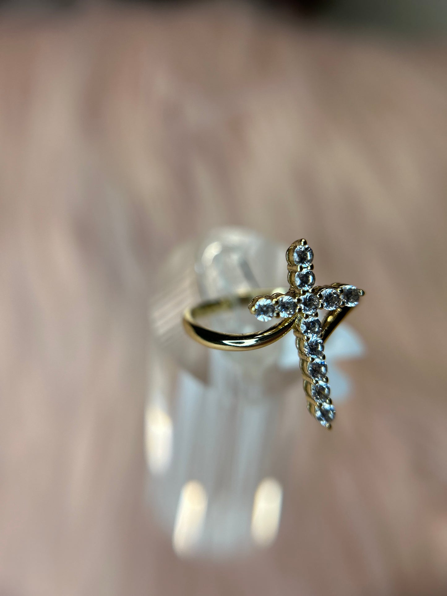 Cross ring