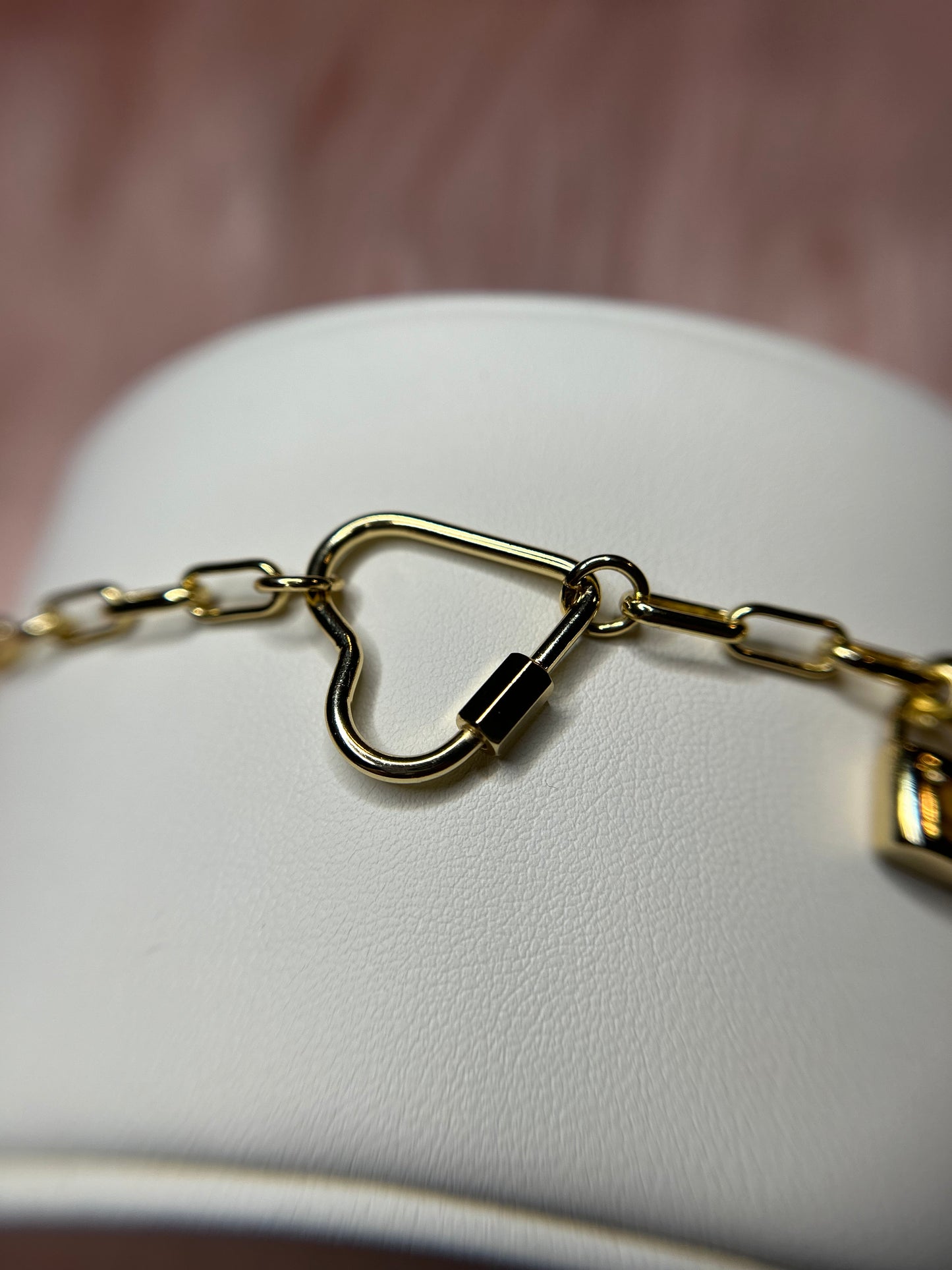 Pepper clip bracelet