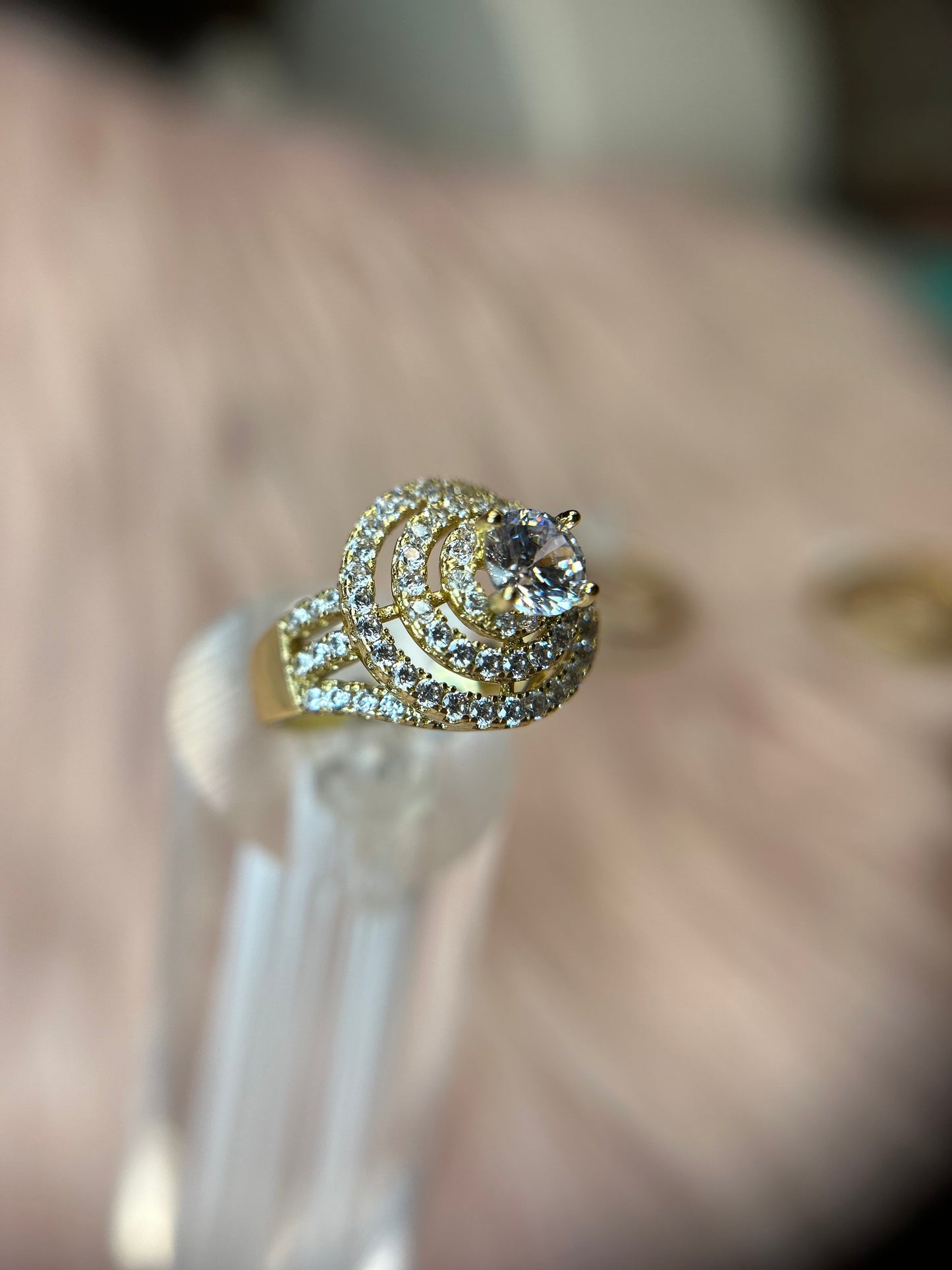 Beautiful ring (size 8)