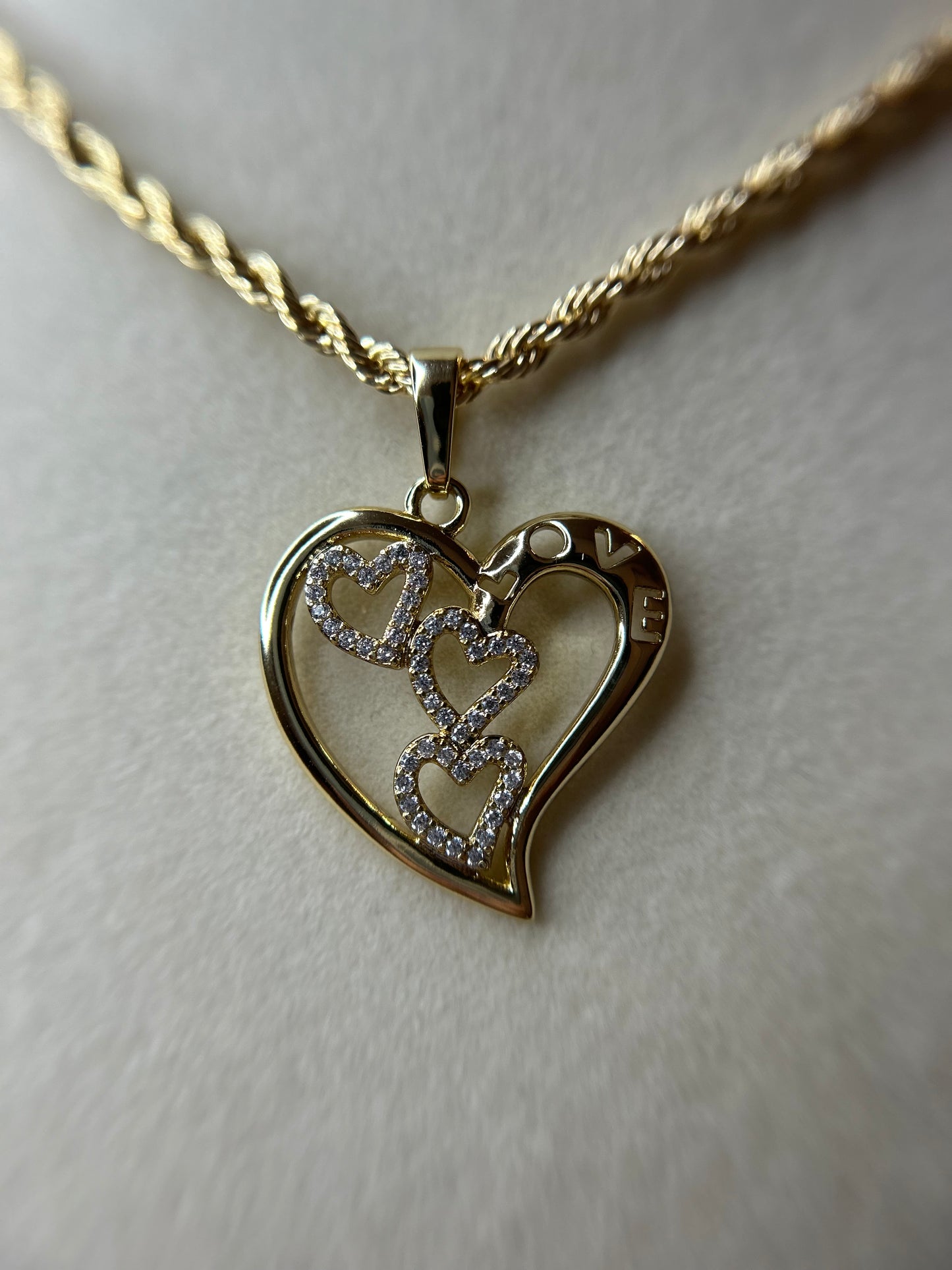 Heart love necklace