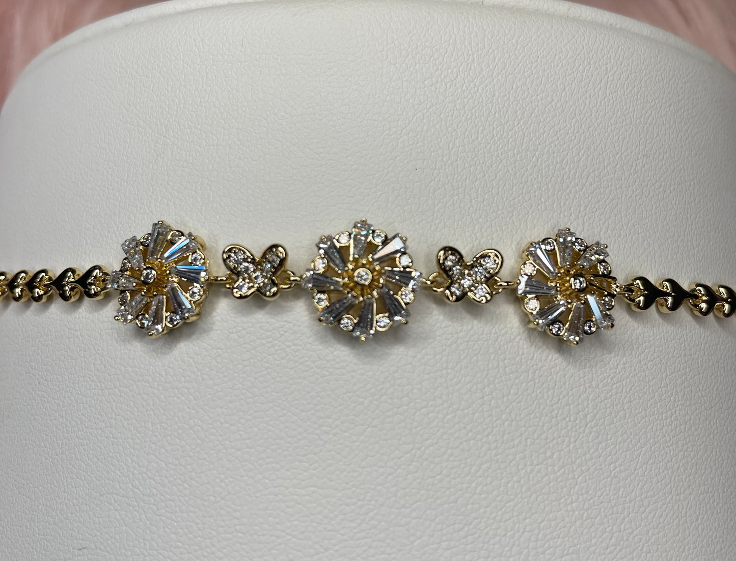 Flower bracelet