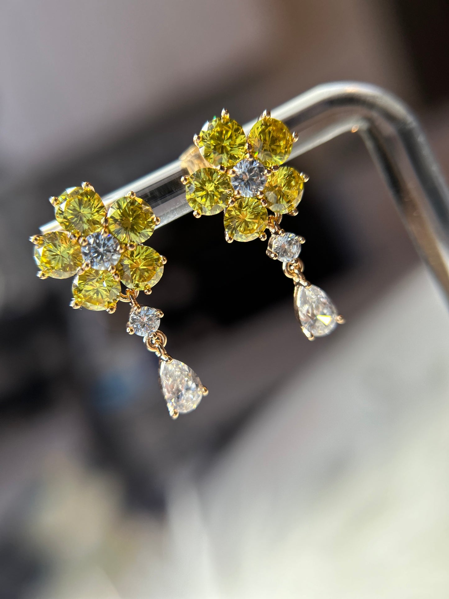 Yellow crystal earrings